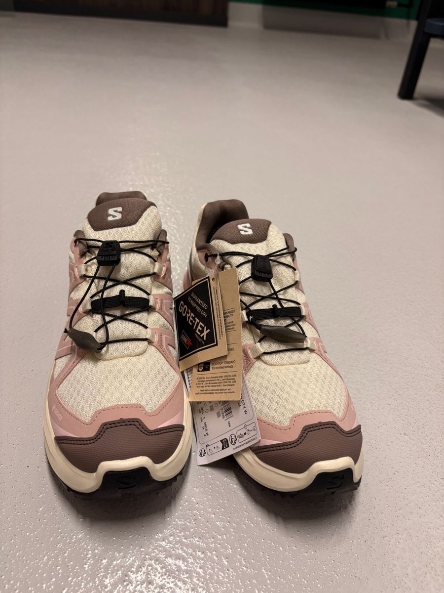 Salomon Scarpe da donna: Salomon Wanderschuhe neu mit Etikett – Nuovo e nell'imballaggio originale da Aesch BL venduto da Sheisign 1