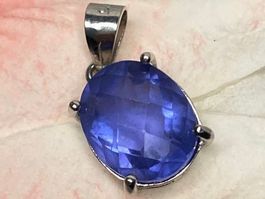 Blauer leuchtender Flourit Anhänger in Silber 925, neu