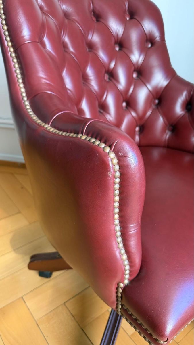 Poltrone: Fauteuil de bureau Chesterfield – Nuovo (secondo la descrizione) da Lausanne venduto da sebrep 6