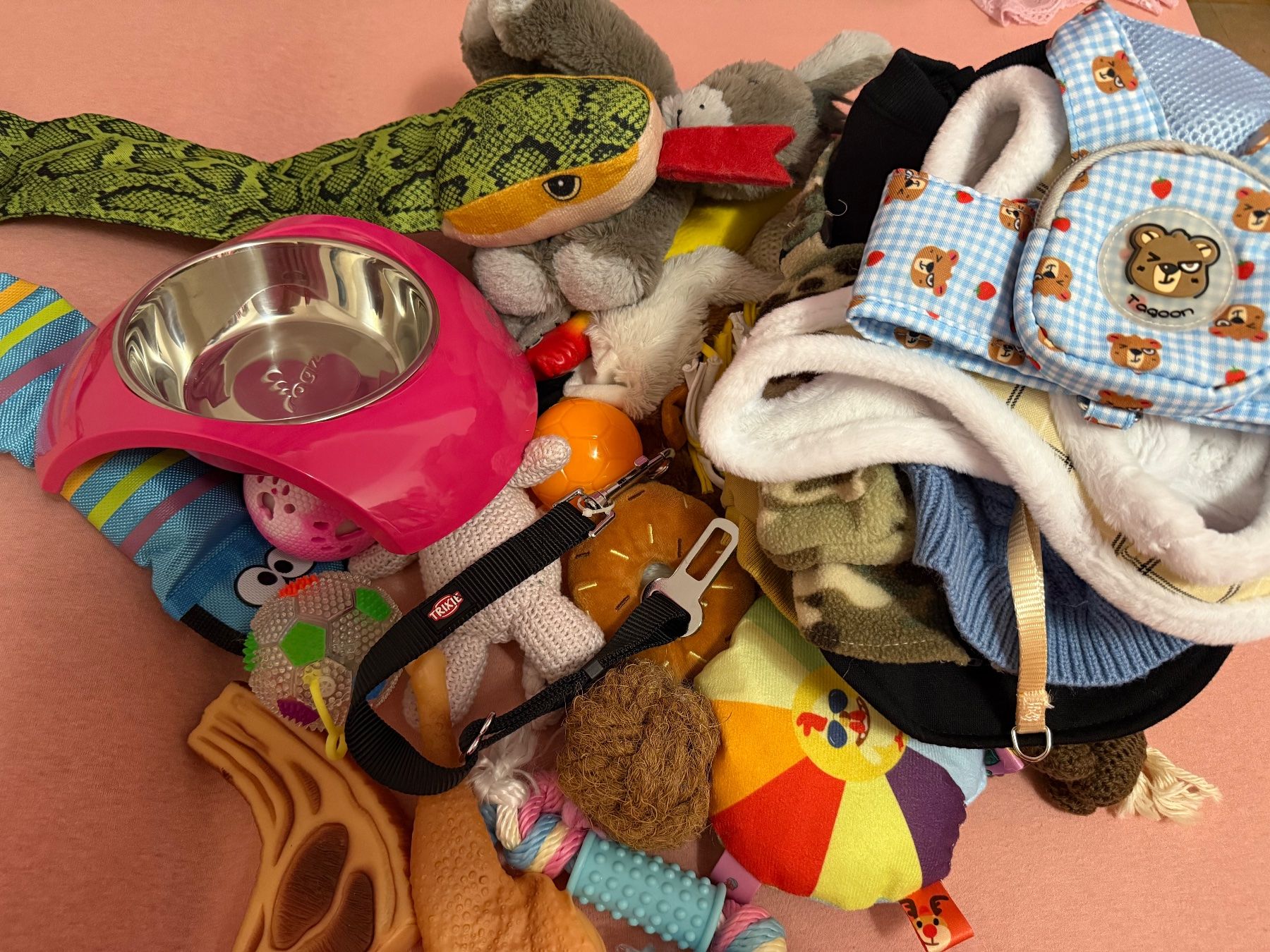 Giocattoli: 31 Teiliges Neuwertiges Hundepaket – Usato da Uster venduto da SAMMELPOST 9