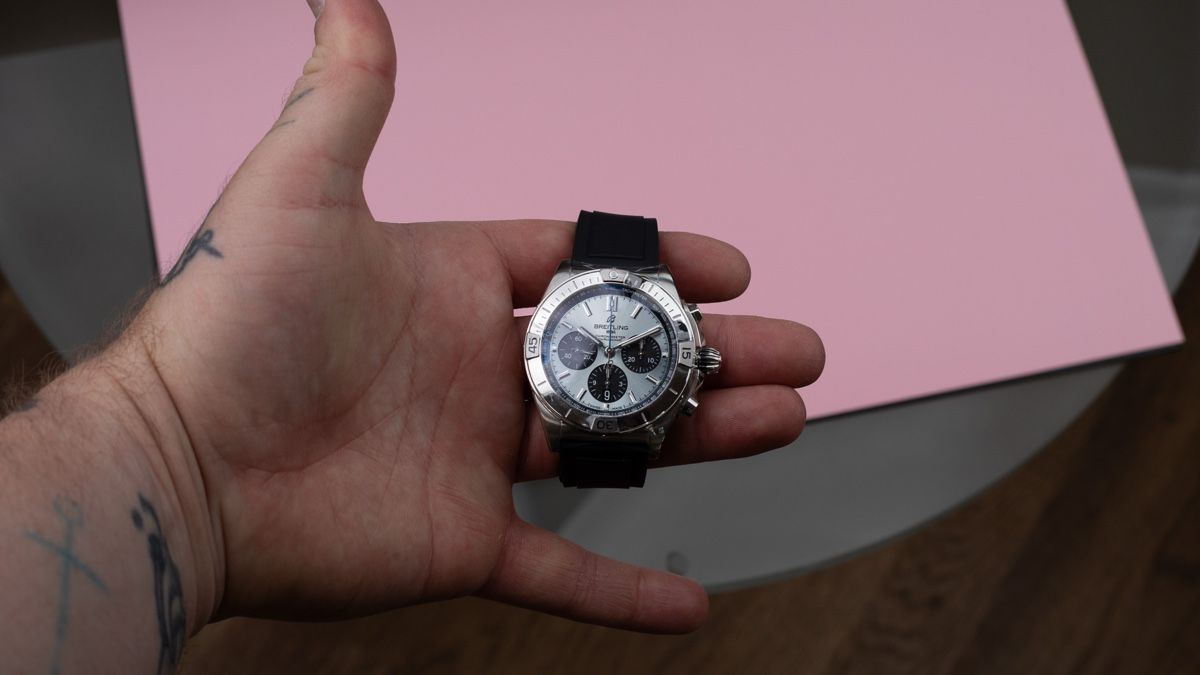 Breitling Uhren: Breitling Chronomat 42  – Neu und originalverpackt aus Zürich von RotthoffWatchGroup