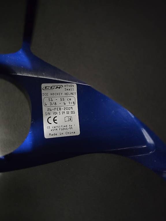 Helme: Hockeyhelm – Gebraucht aus Wichtrach von hanka85 3