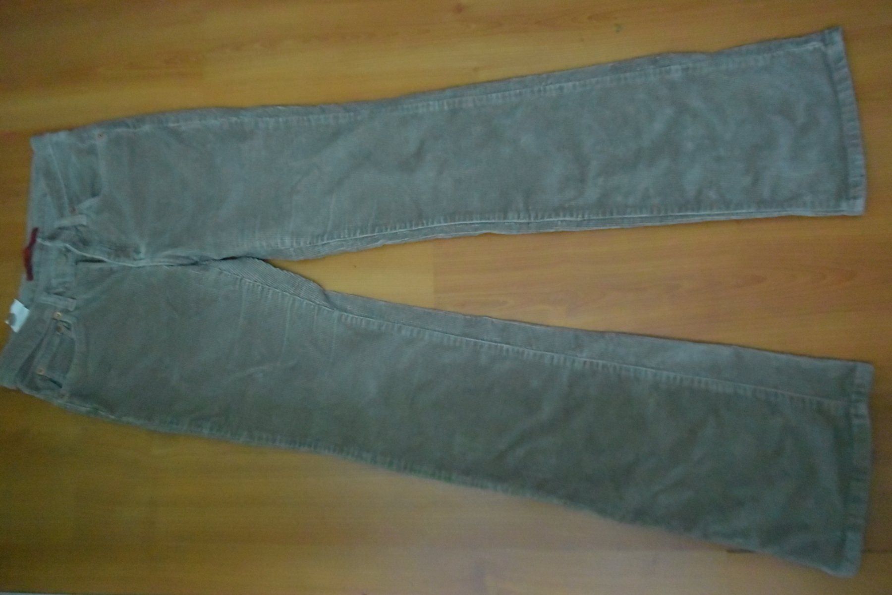 Jeans: Pacific Trail Jeans Beige  Gr27-34 Damen – Usato da Densbüren venduto da TutaLarsen