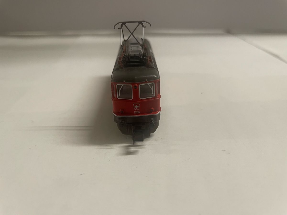 Trix Modellini di ferrovie: Re 4/4 ´´ CFF 11116 rouge – Usato da Pont (Veveyse) venduto da Labiche0 2