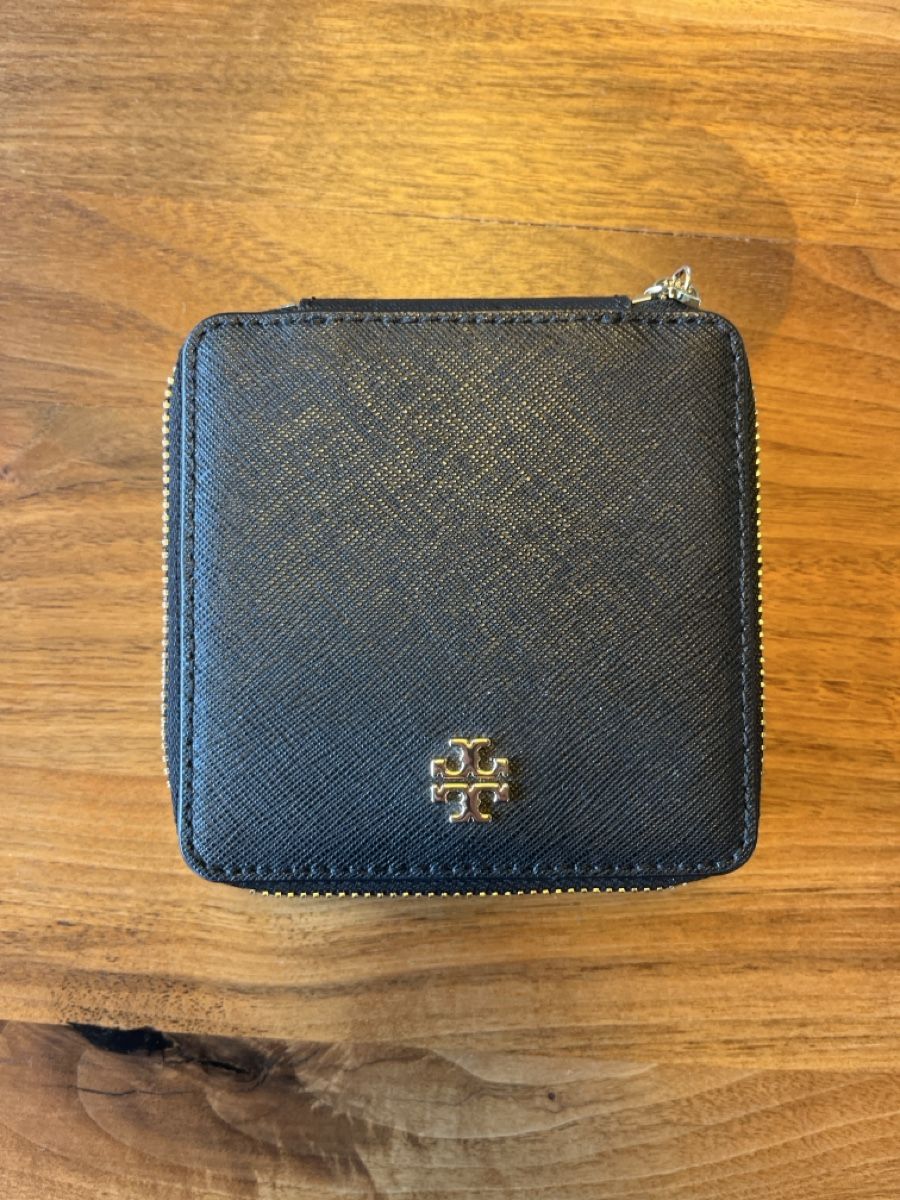 Portagioie: Schmuck Etui von Tory Bruch – Usato da Wettingen venduto da erma_5430