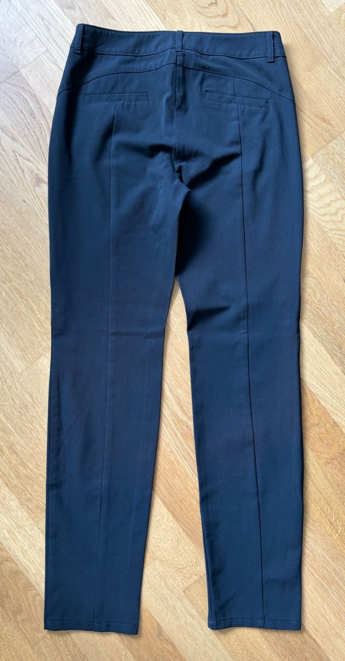 Gerry Weber Pantaloni: Hose von GERRY WEBER – Usato da Zürich venduto da Tzhkely24 2