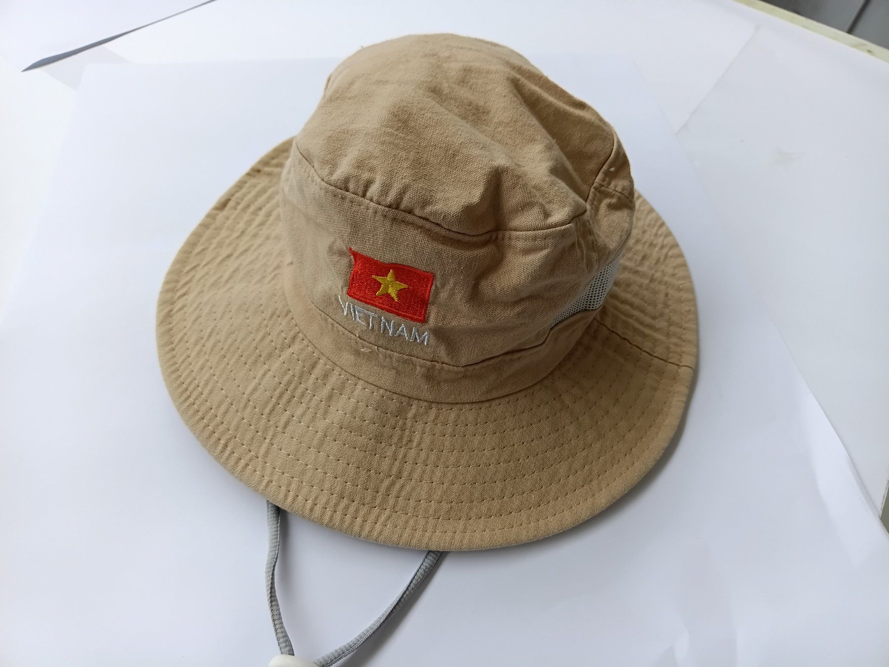 Copricapi, berretti & cappellini: Sonnenhut aus Vietnam – Nuovo e nell'imballaggio originale da Wängi venduto da Ladys_First