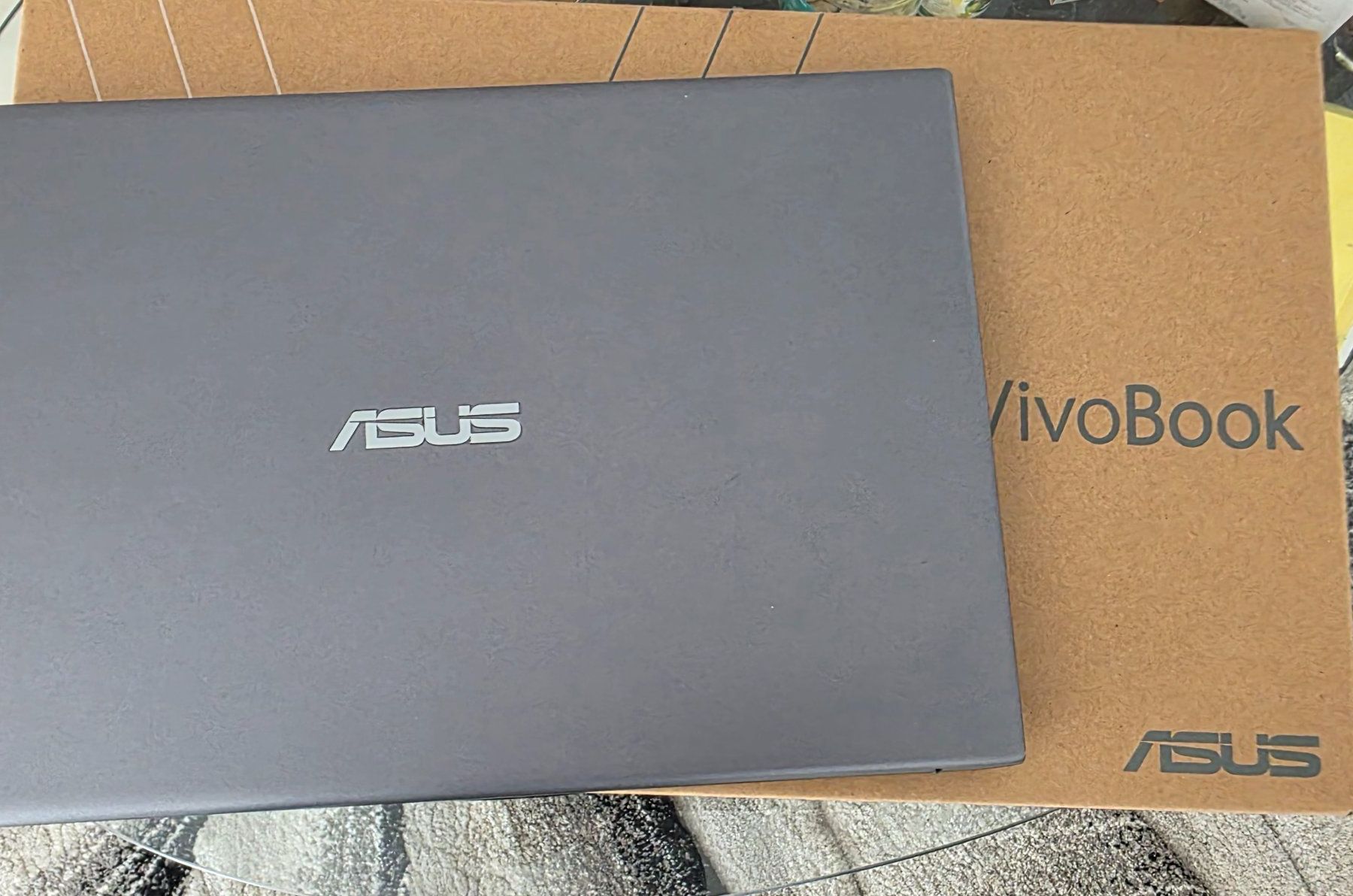 Asus Notebook: ASUS VivoBook15  i7   512G – Usato da Einsiedeln venduto da Acodi3004