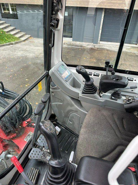 Takeuchi Escavatori: Takeuchi Minibagger TB225 – Usato da Seftigen venduto da jan_96fw 3