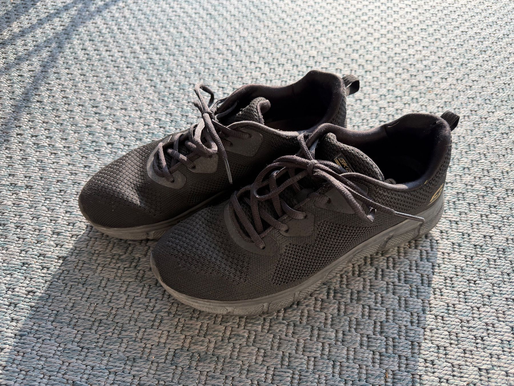 Skechers Chaussures femmes: Sketcher Gr 41 – D'occasion à Gattikon par Sunshine4. 1