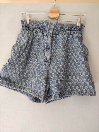 Shorts jean imprimé taille 36 bon état