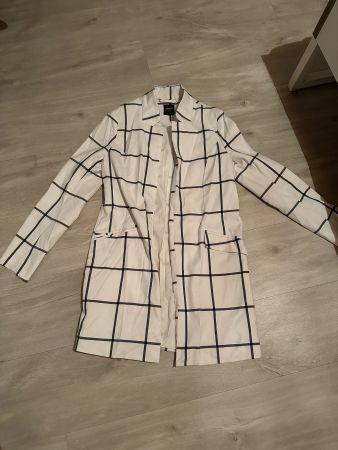 Schöner Mantel kariert / Grösse: S