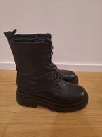Boots Grösse 36
