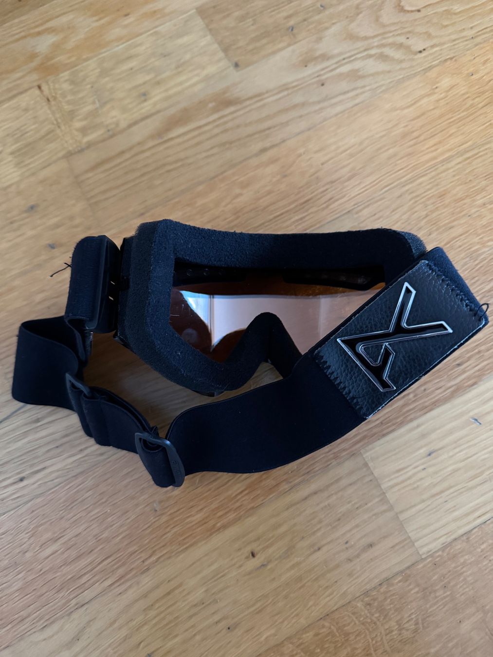 Occhiali & Lenti: Anon Ski- & Snowboardbrille schwarz – Usato da Bettlach venduto da Kvety 1