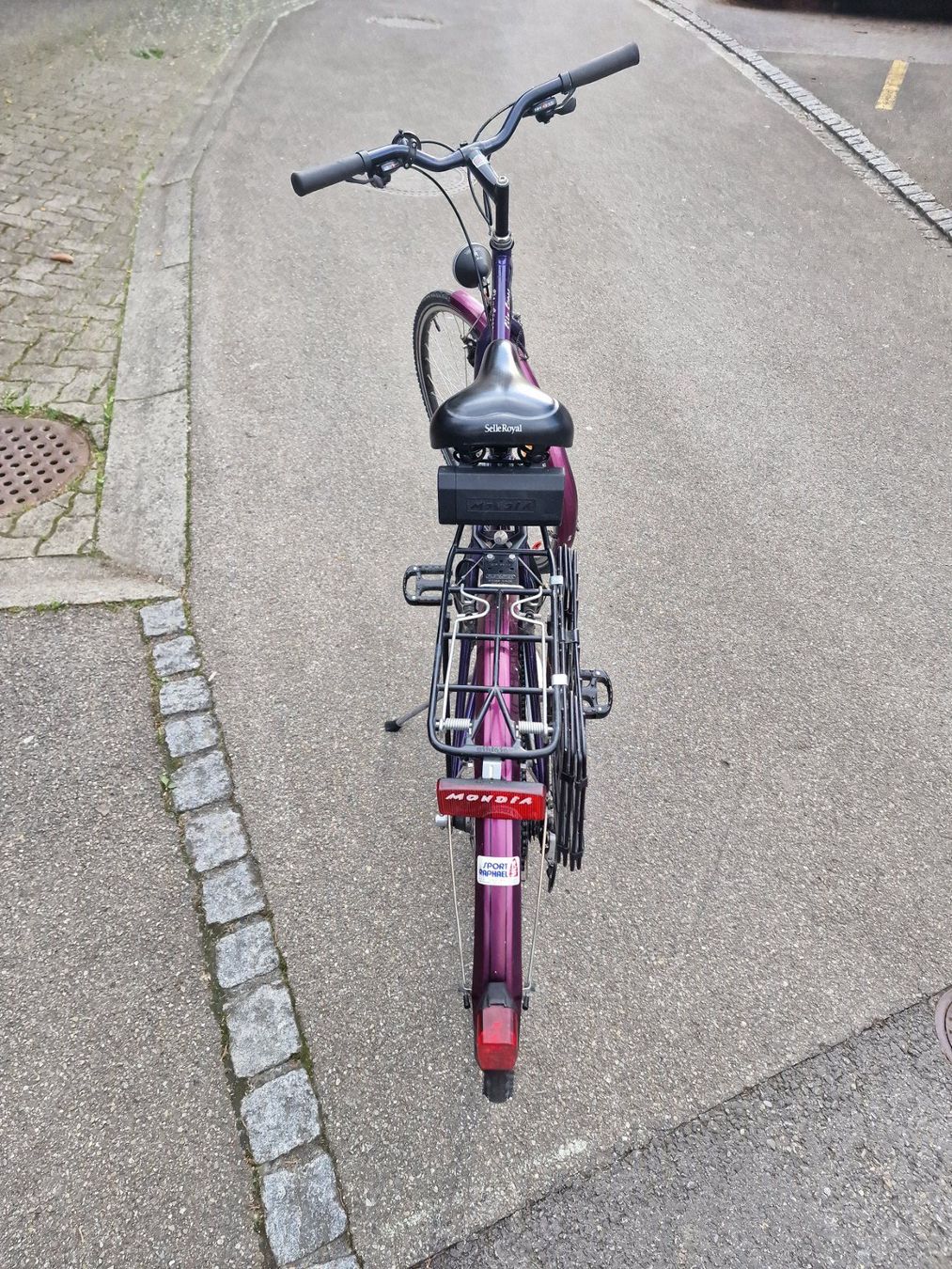 Mondia Biciclette: MONDIA Damen Velo mit Korb – Usato da Pfäffikon SZ venduto da Maijecka 4