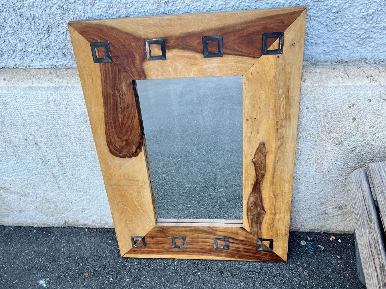 Miroirs: Holzspiegel mit dunklen Quadraten Unikat – D'occasion à Büren SO par level1414