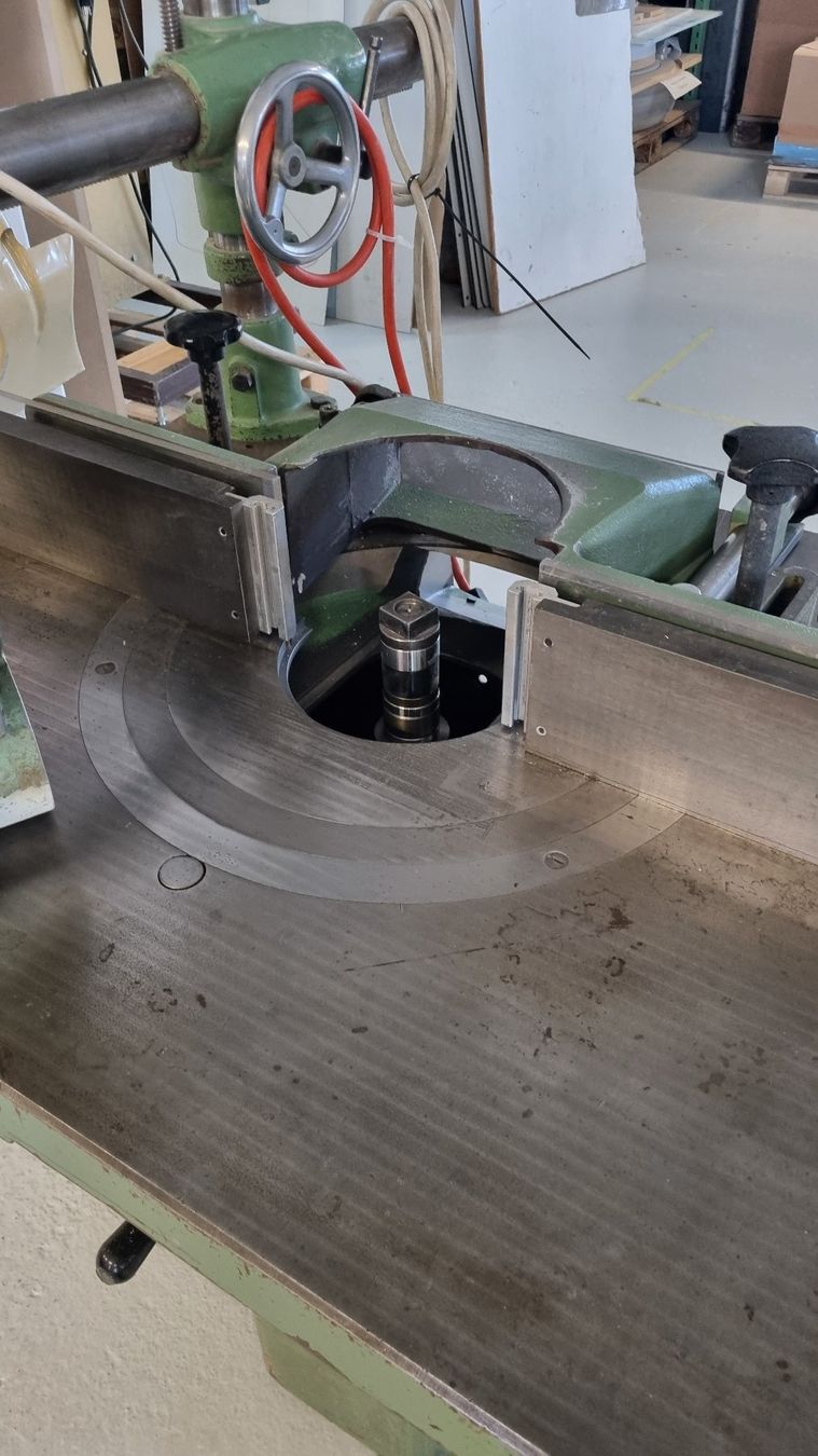 Alle Maschinen: Kehlmaschine g. stefani – Gebraucht aus Kloten von Acrylbaumeister 6