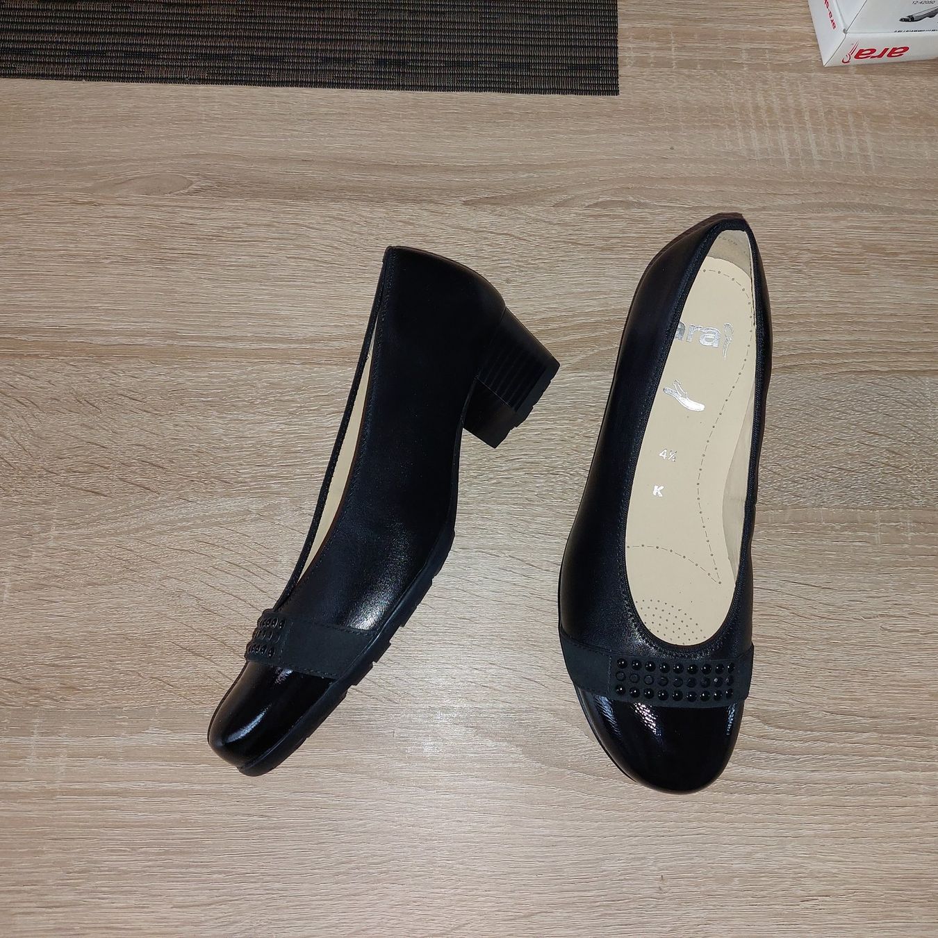 Scarpe da donna: Neue Damenschuhe Gr. 40 – Nuovo e nell'imballaggio originale da Klingnau venduto da dan_d8tz 4