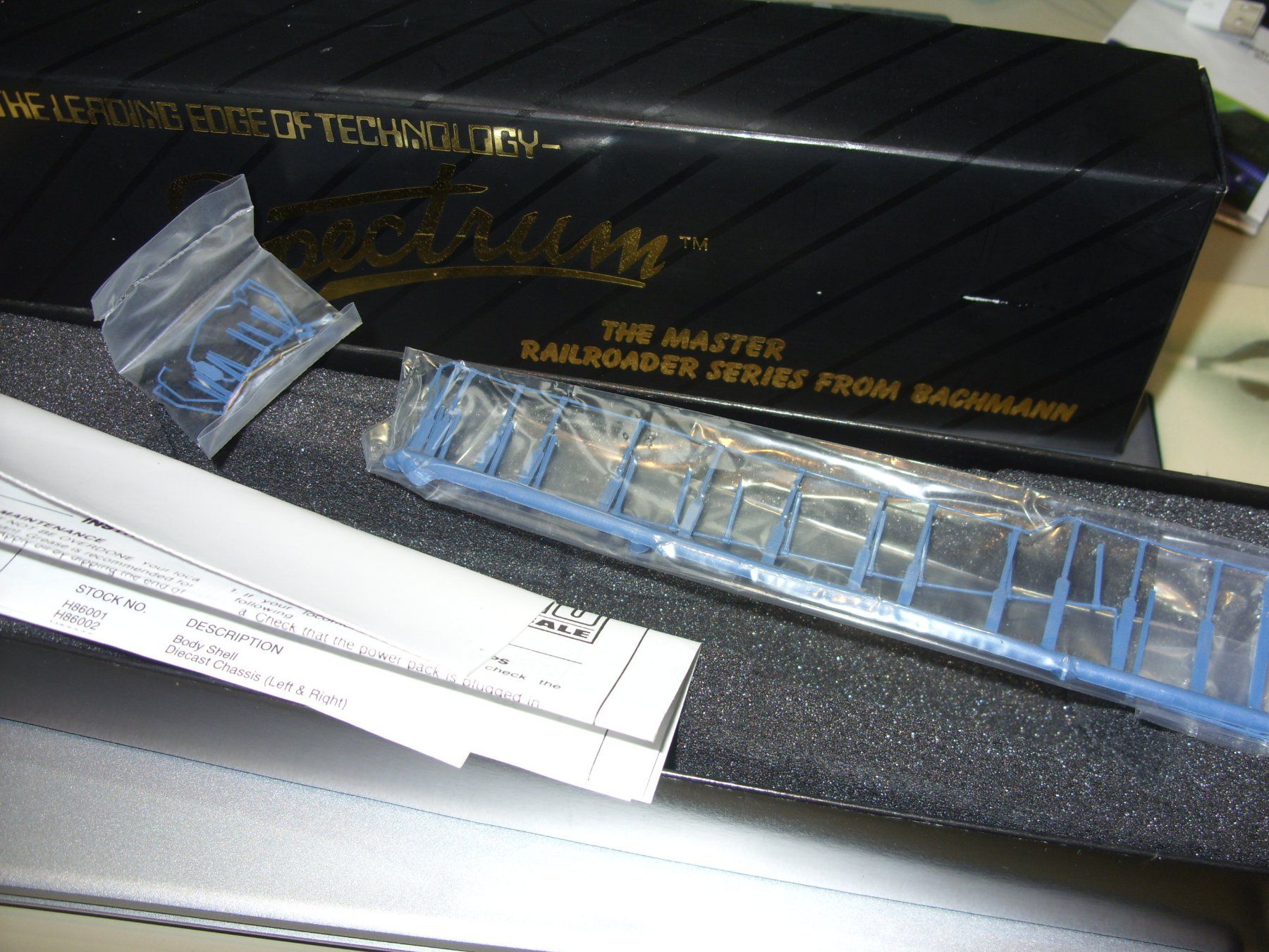 Spectrum Modellini di ferrovie: Spectrum (Bachmann)  H0  Dash 8-40CW Conrail DC analog – Usato da Untersiggenthal venduto da Gumel50 6