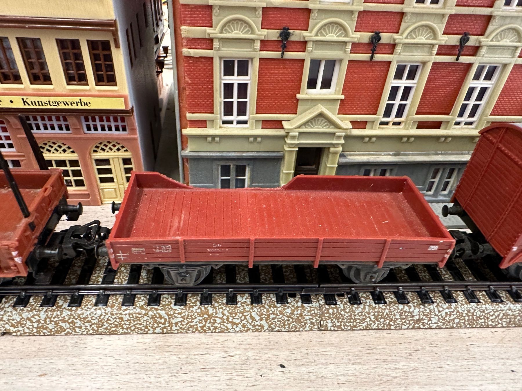 Märklin Modelleisenbahnen: Märklin 3029 DB Werkslok Güterzug – Gebraucht aus Lupsingen von New-Haven 3