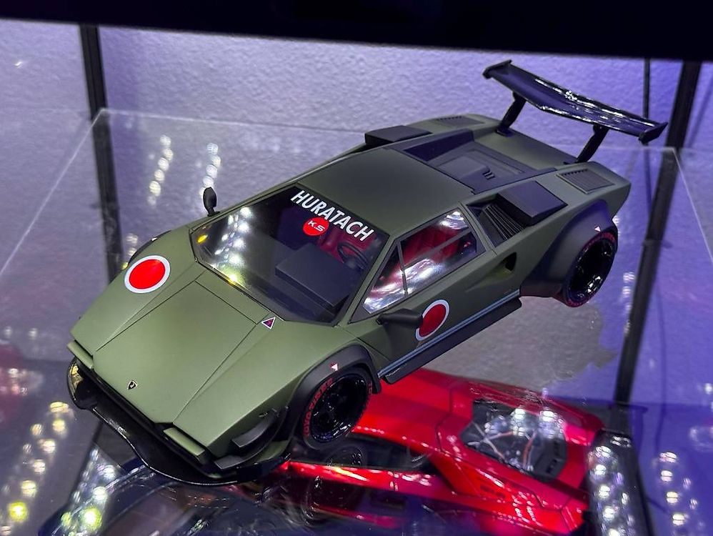 Lamborghini Countach vom Hersteller GT Spirit 1:18 (Gebraucht) in ...