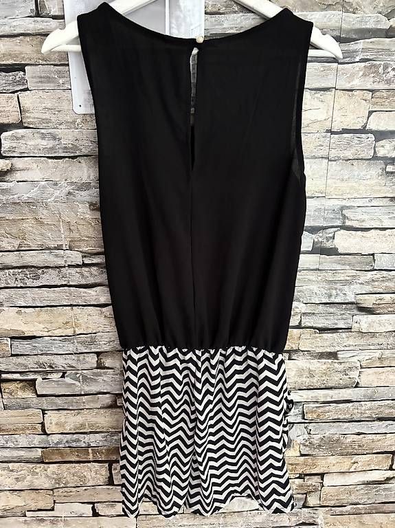 Tute: Jumpsuit schwarz weiss Gr. S – Usato da Wettingen venduto da Hasta80 1