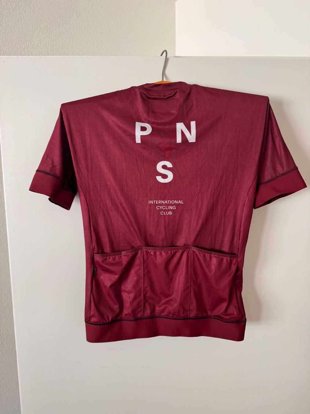 Pas Normal Studios Maillots de corps & Pantalons: PAS NORMAL STUDIO, Mechanism Trikot, Grösse L – Neuf avec emballage d'origine à Basel par kon_2l5h 2