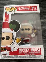 Funko Pop! Disney Mickey Noël 612 - Édition de fêtes!
