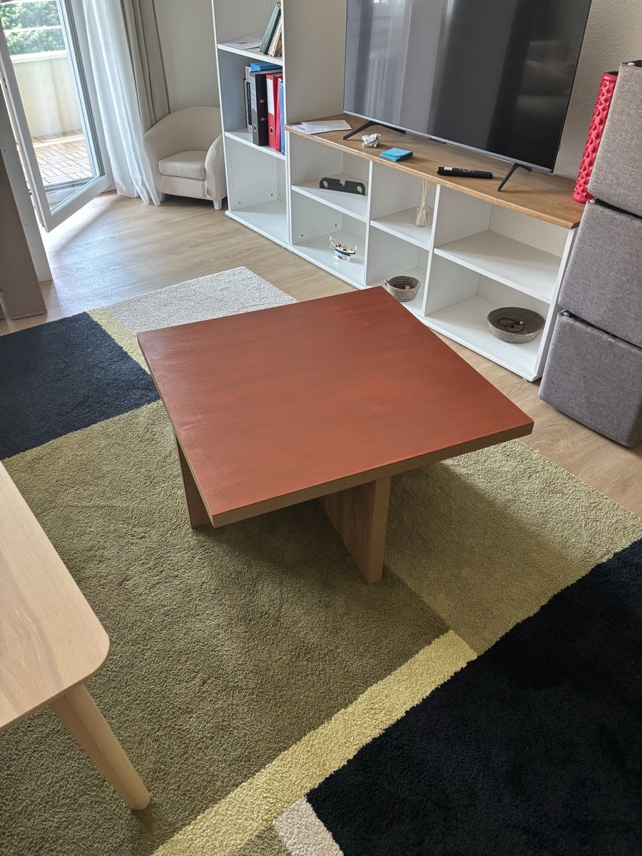 Tables: Moderner Couchtisch / Sofatisch in Holzoptik  – D'occasion à Trimbach par fro_2ztm