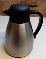 THERMOSKRUG / THERMOSKANNE; Edelstahl; Inhalt 1,2 Liter