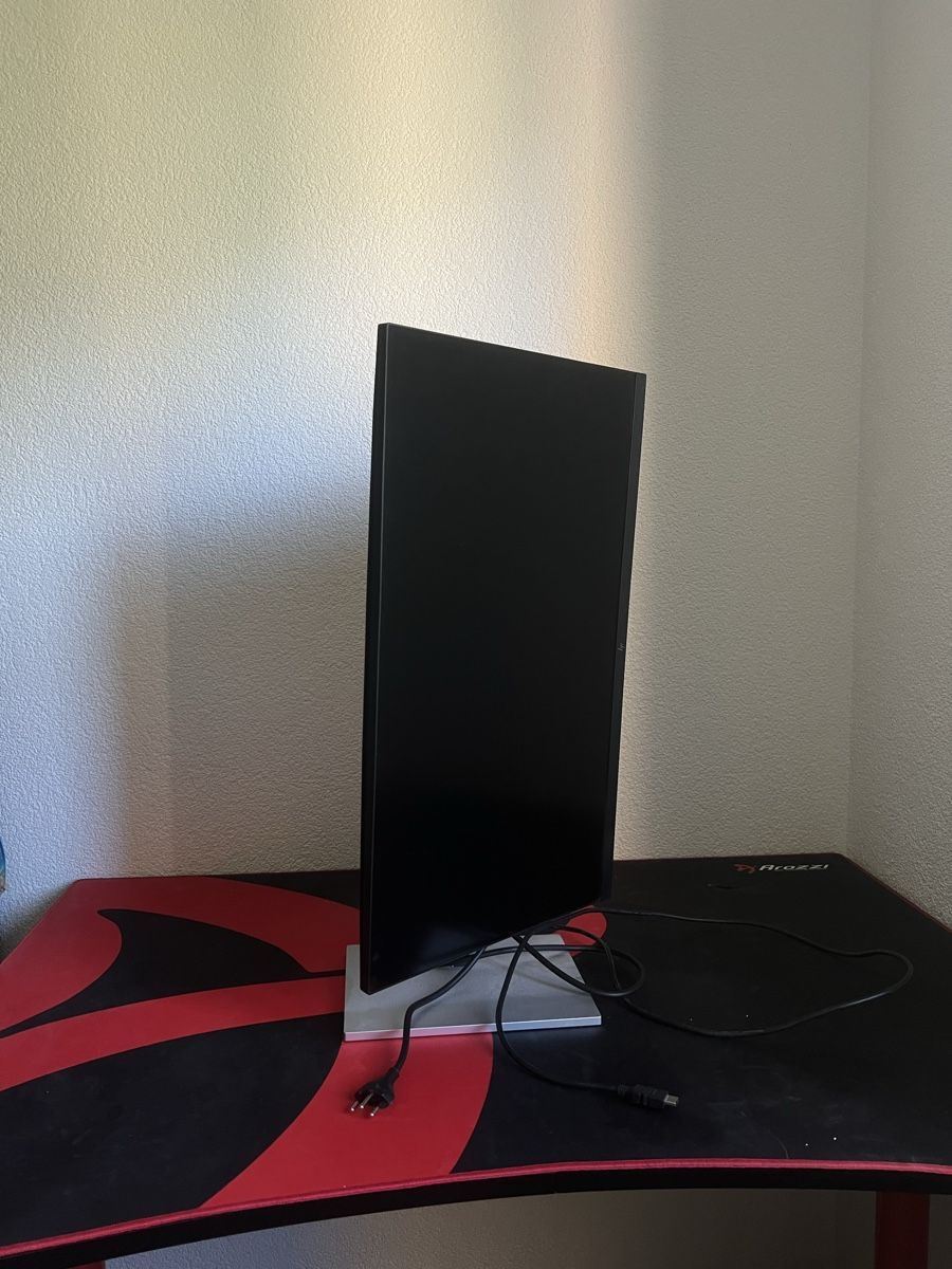Ecrans: Écran PC Professionnel HP E27 G4 (Premium) – D'occasion à Martigny par ale_5gzg 5