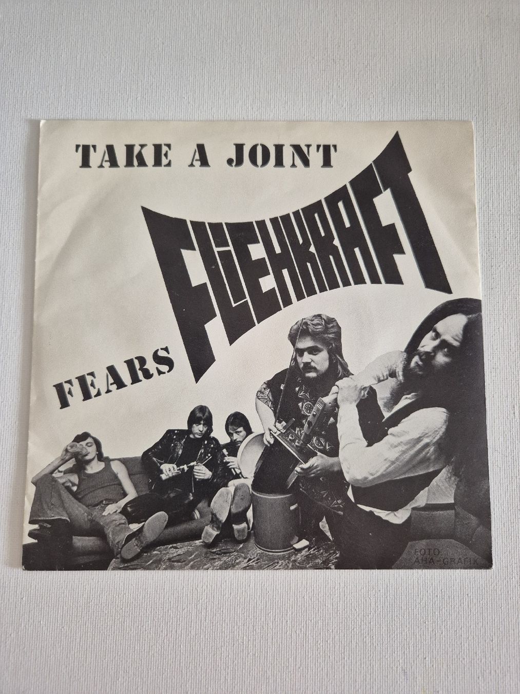 Dischi in vinile: Take a Joint FEARS - Fliehkraft - Single 7 , DE – Nuovo (secondo la descrizione) da Uster venduto da newwave0 1
