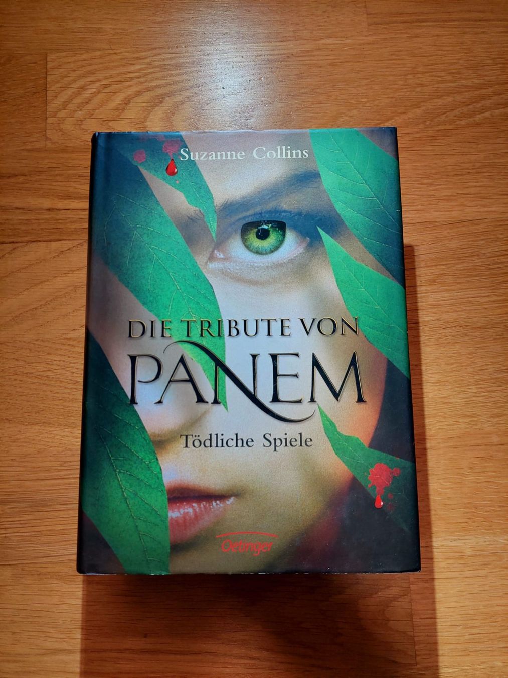 Libri: Die Tribute von Panem - Suzanne Collins – Usato da Köniz venduto da cle_