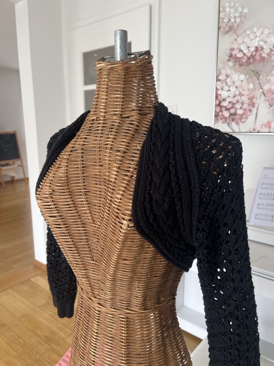Bolero: Bolero, grobstrick, MNG, 36 – Usato da Solothurn venduto da Bobesch08 2