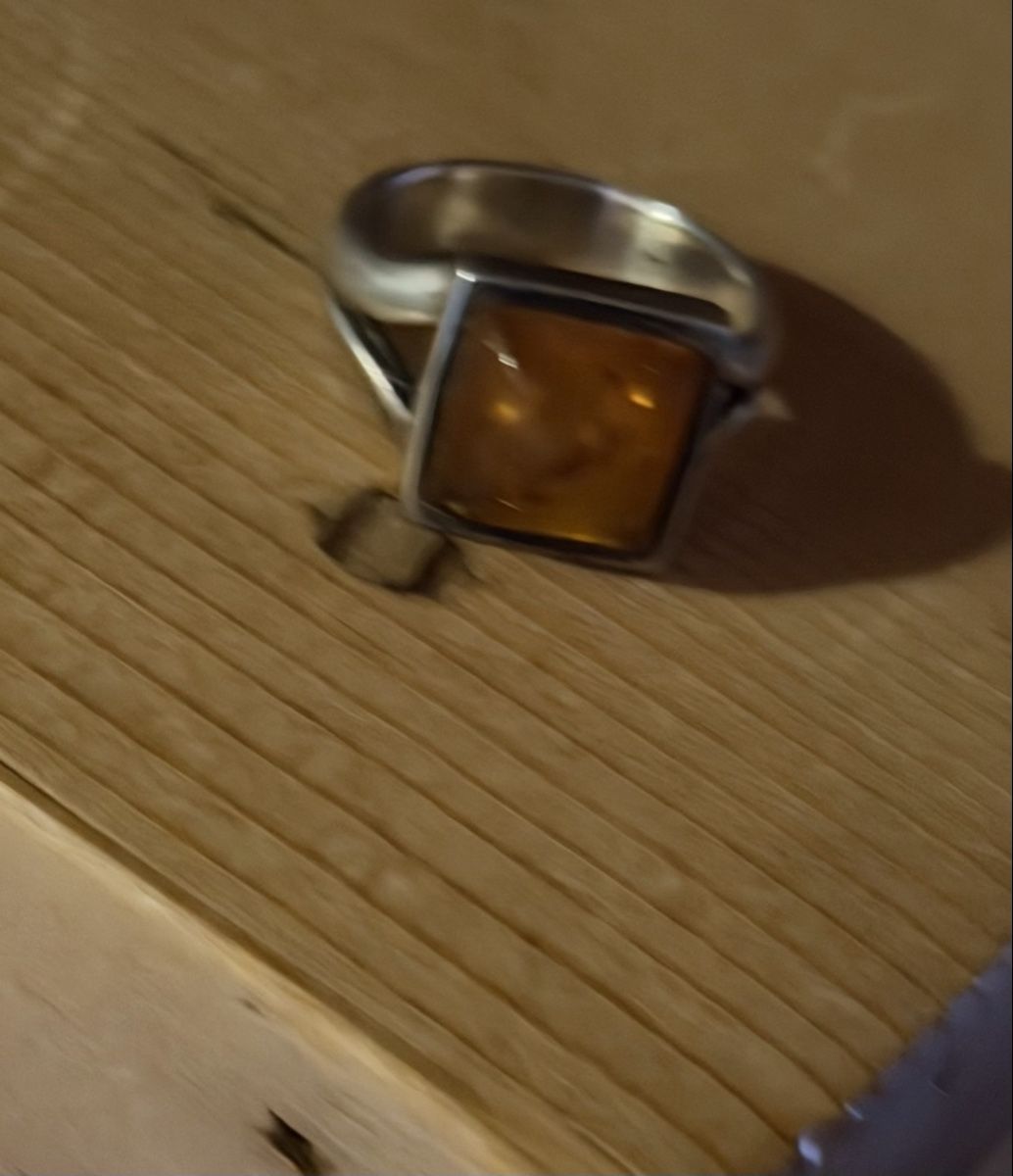 Ringe: Bernstein-Ring – Gebraucht aus Donat von troja007