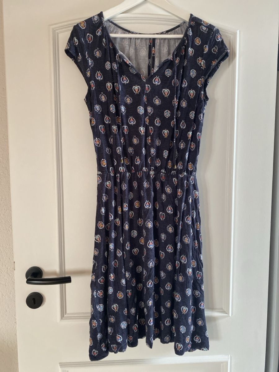 Vestiti: Sommerliches Kleid mit Muster, Grösse M – Usato da St. Gallen venduto da Msgoethe