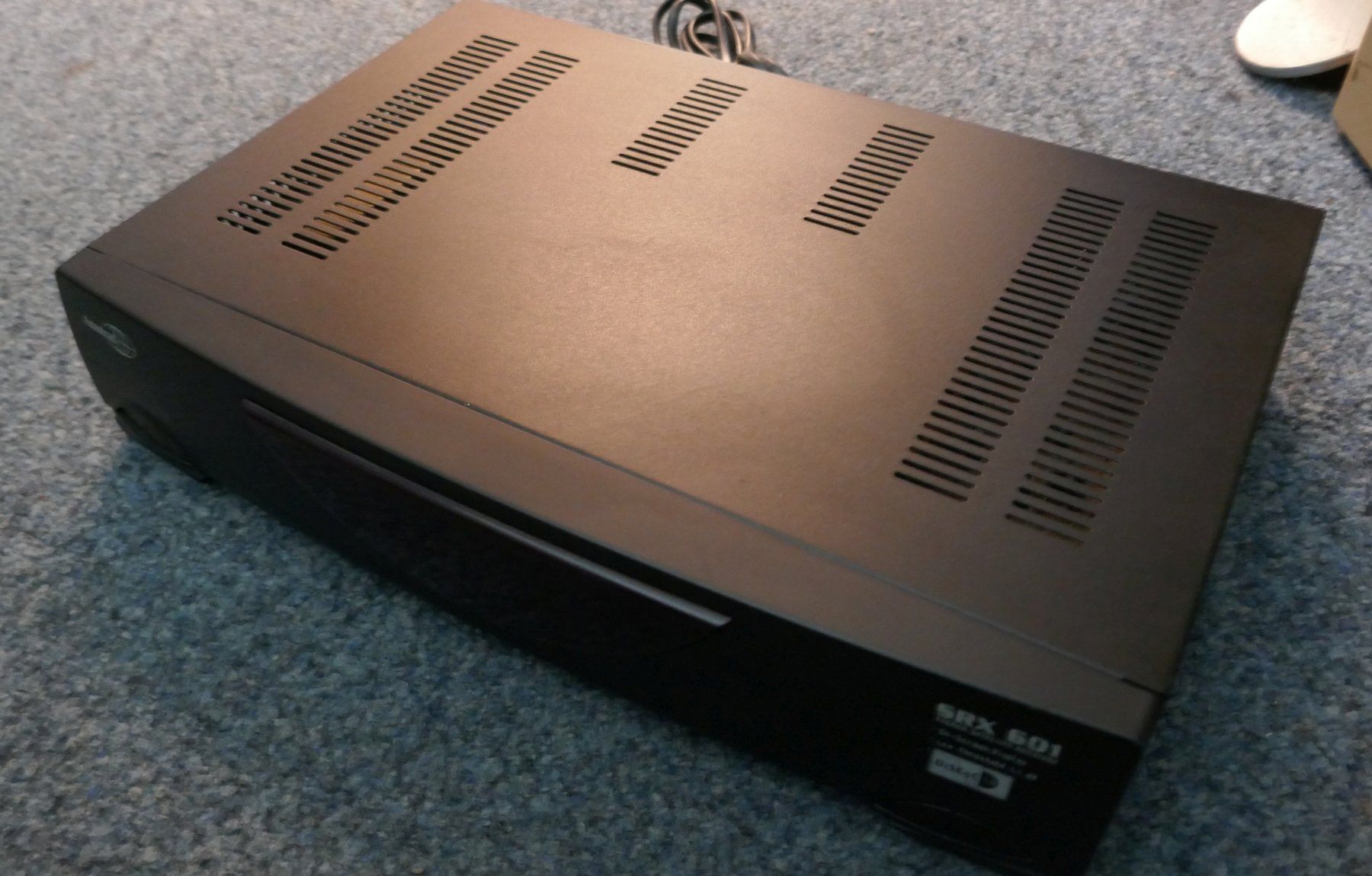 Ricevitori: Amstrad SRX-601 Satellitenempfänger – Usato da Wenslingen venduto da FairlightCMI 3