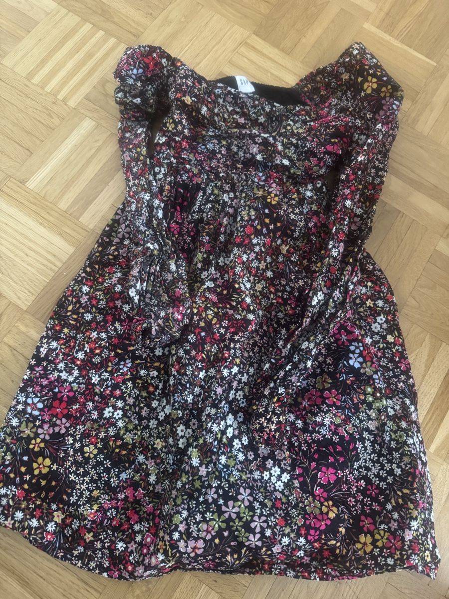 Lotti & Set di vestiti: Marken Paket 140 – Usato da Schlieren venduto da Fam.Baumi 4