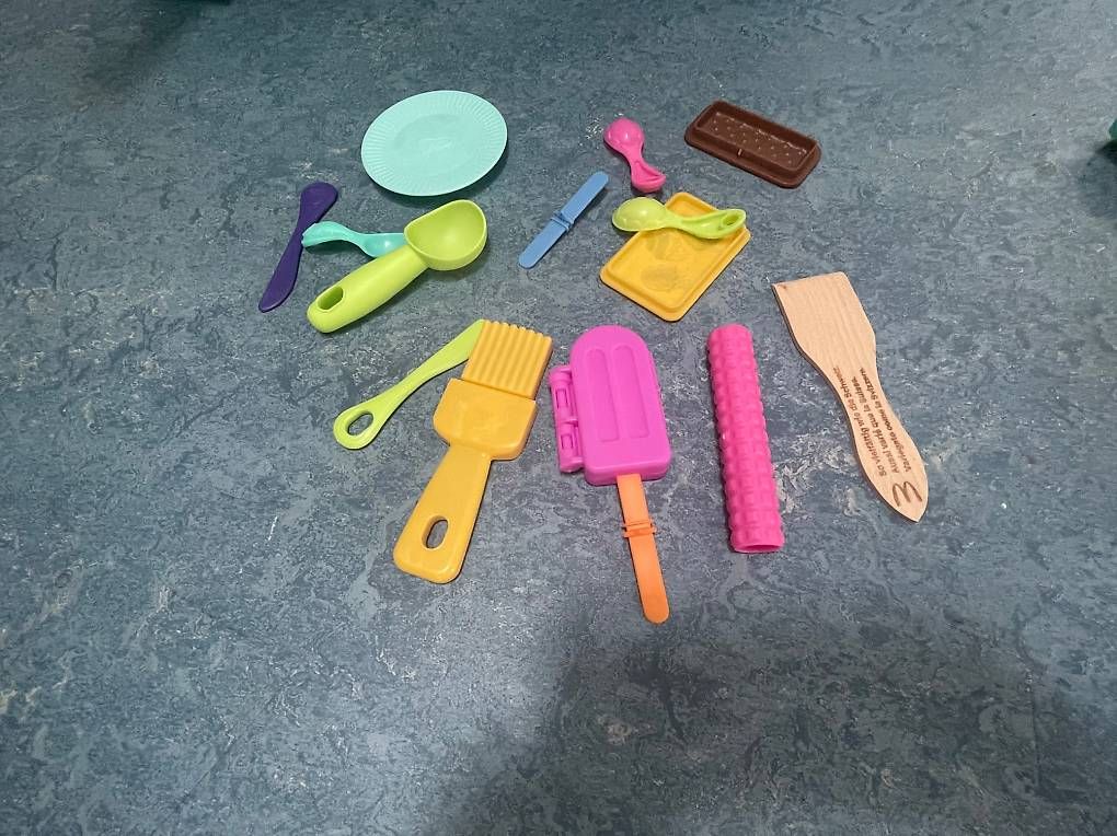 Jouets: Play-Doh Knetset Eiswagen/-maschine – D'occasion à Winterthur par Susudo 3