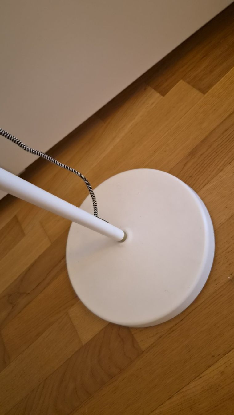 Ikea Lampade: IKEA RANARP Stehlampe, weiss – Usato da Biel/Bienne venduto da marvp 1
