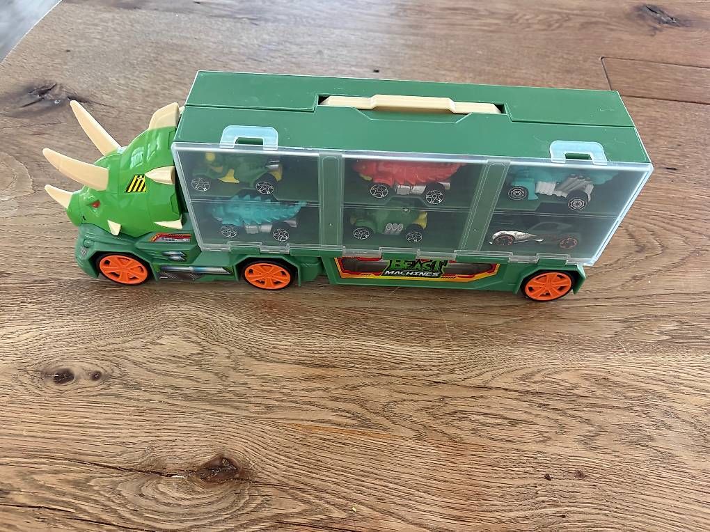 Giocattoli: Camion dino – Usato da Nods venduto da wid_2lbx