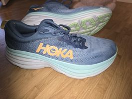 Chaussures Hoka Bondi 8 bleu taille 44 bon état