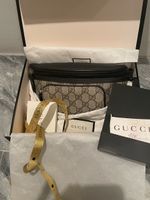 Gucci GG Supreme Gürteltasche neuwertig