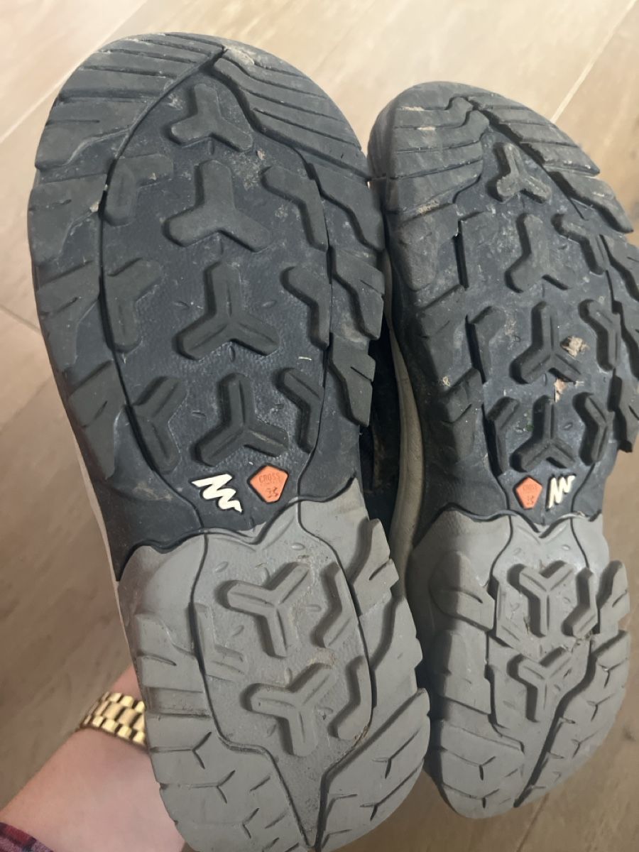 Schuhe für Mädchen: Wanderschuhe Mädchen Quechua, Grösse 36, Top Zustand! – Gebraucht aus Emmen von cocowalk 2