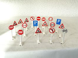 Lego 18 x Diverse Verkehrsschilder / 1