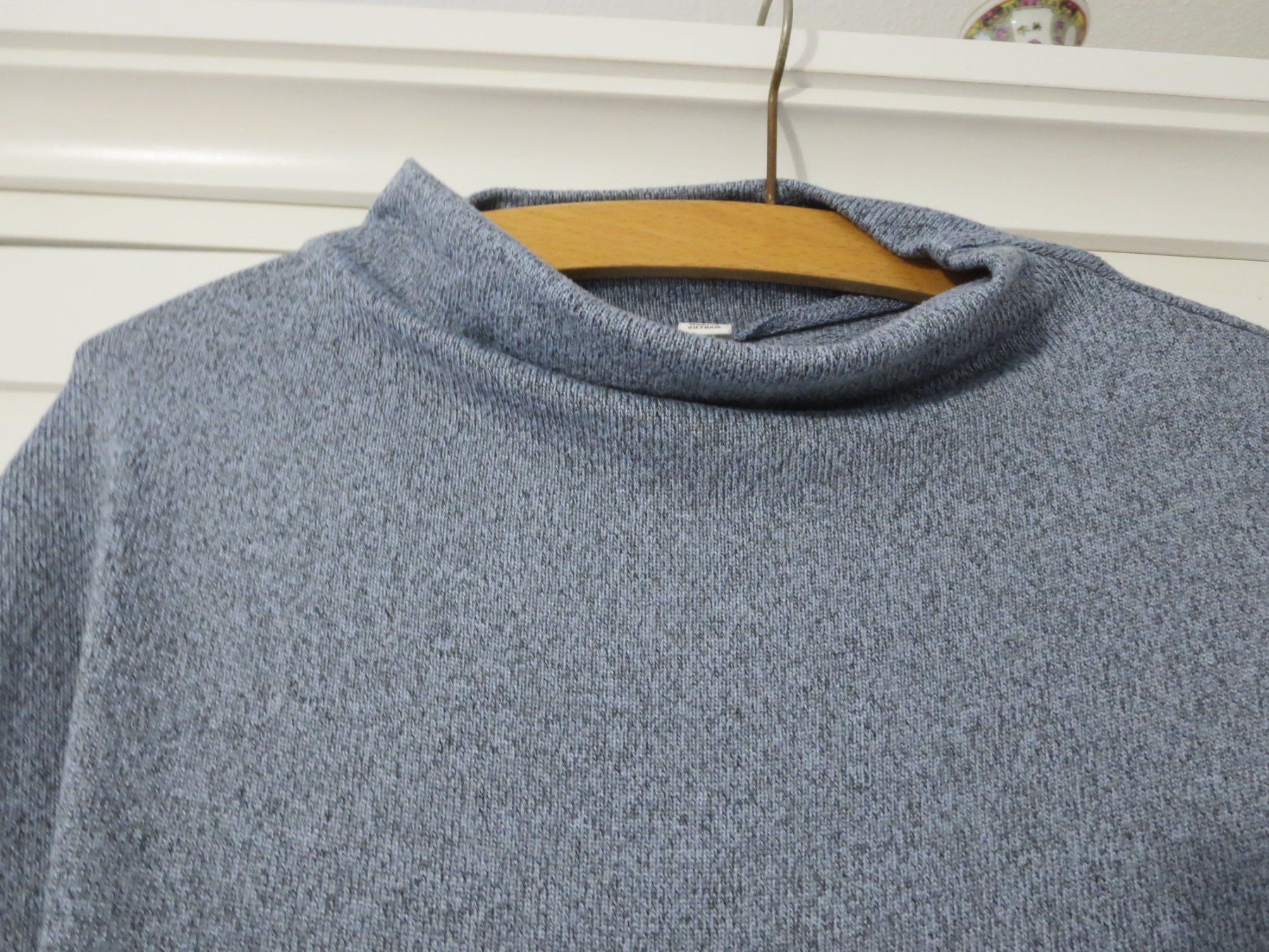 Pullover & Sweatshirts: Leichter Damen Pullover /Grösse S – Gebraucht aus Wallisellen von Arvenstube 1