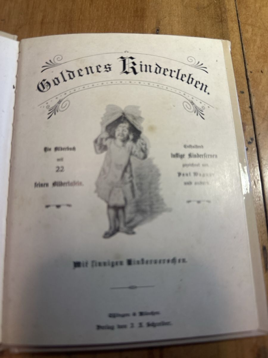 Libri: "Goldenes Kinderleben" Büchlein 1979 – Usato da Frauenfeld venduto da aluma14 1