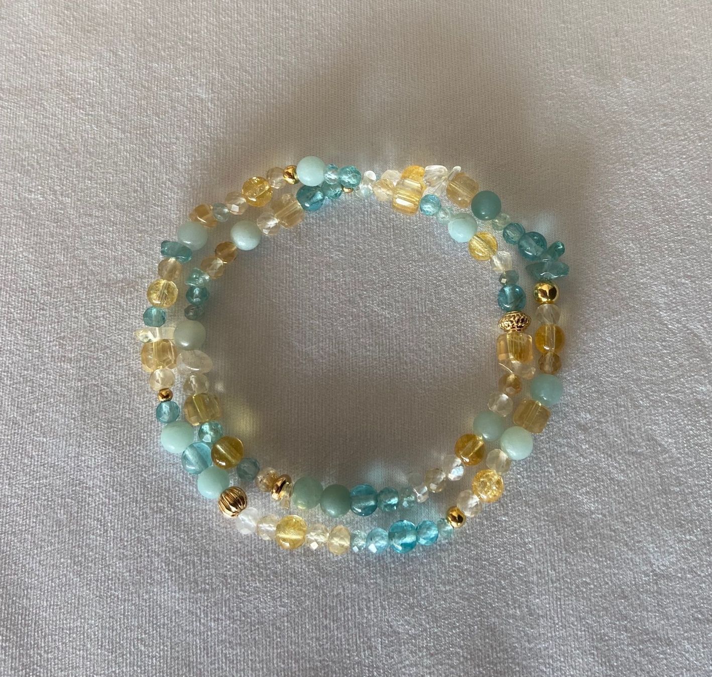 Bracciali & Braccialetti: 2fach Edelstein Armband Citrin Apatit Amazonit auf Mass – Nuovo e nell'imballaggio originale da Zuzwil SG venduto da Lemliskat