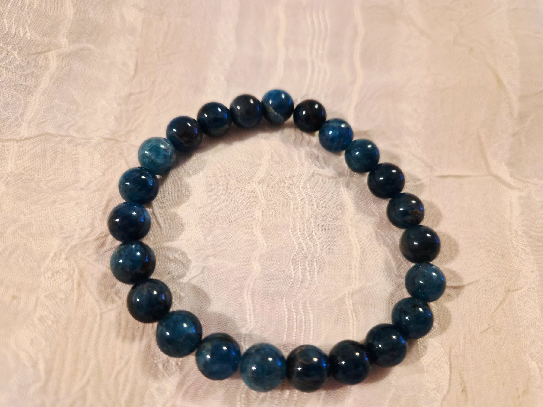 Bracciali & Braccialetti: Apatit Edelstein Armband Elastisch – Nuovo e nell'imballaggio originale da Dietikon venduto da Eleda