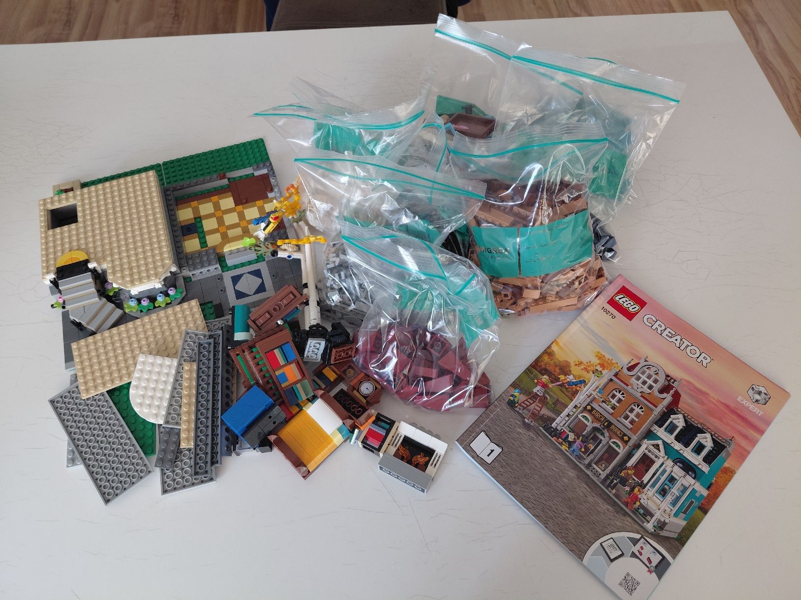 Lego Kit di costruzioni: Lego Creator 10270 Bookshop – Usato da Allenwinden venduto da Muggi076 1
